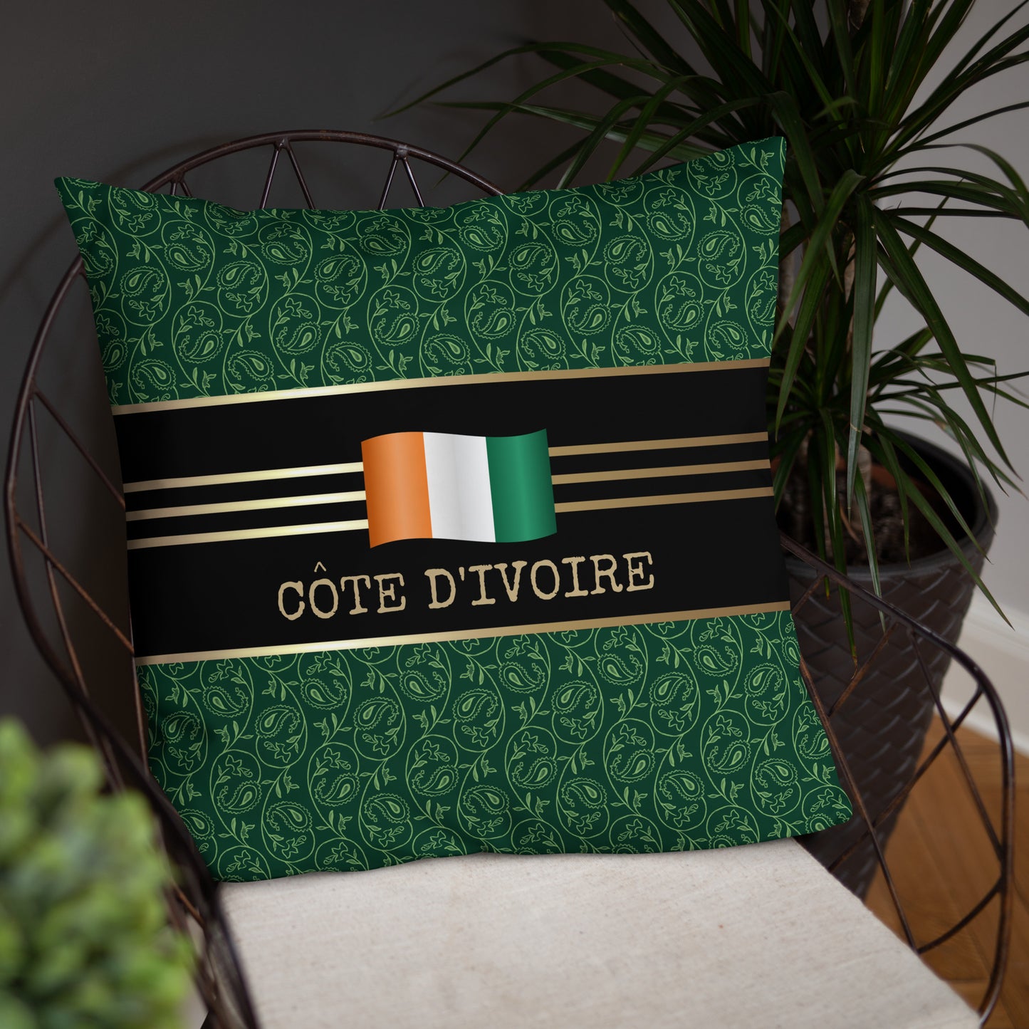 Cote d’Ivoire Travel Gift | Cote d’Ivoire Vacation Gift | Cote d’Ivoire Travel Souvenir | Cote d’Ivoire Vacation Memento | Cote d’Ivoire Home Décor | Keepsake Souvenir Gift | Travel Vacation Gift | World Travel Gift Pillow